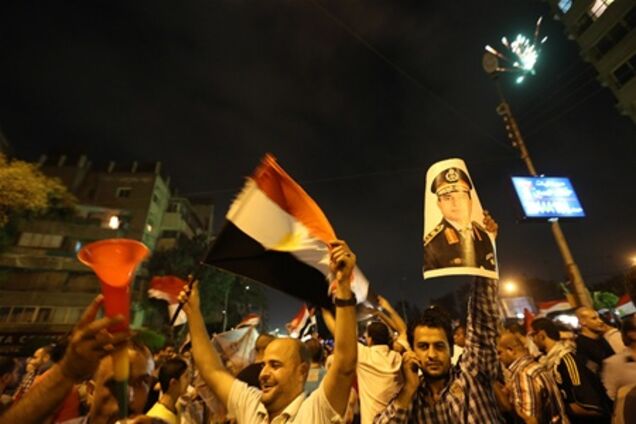 В Египте выданы ордера на арест руководства 'Братьев-мусульман'