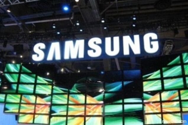 Samsung представила 'странную' рекламу смартфона