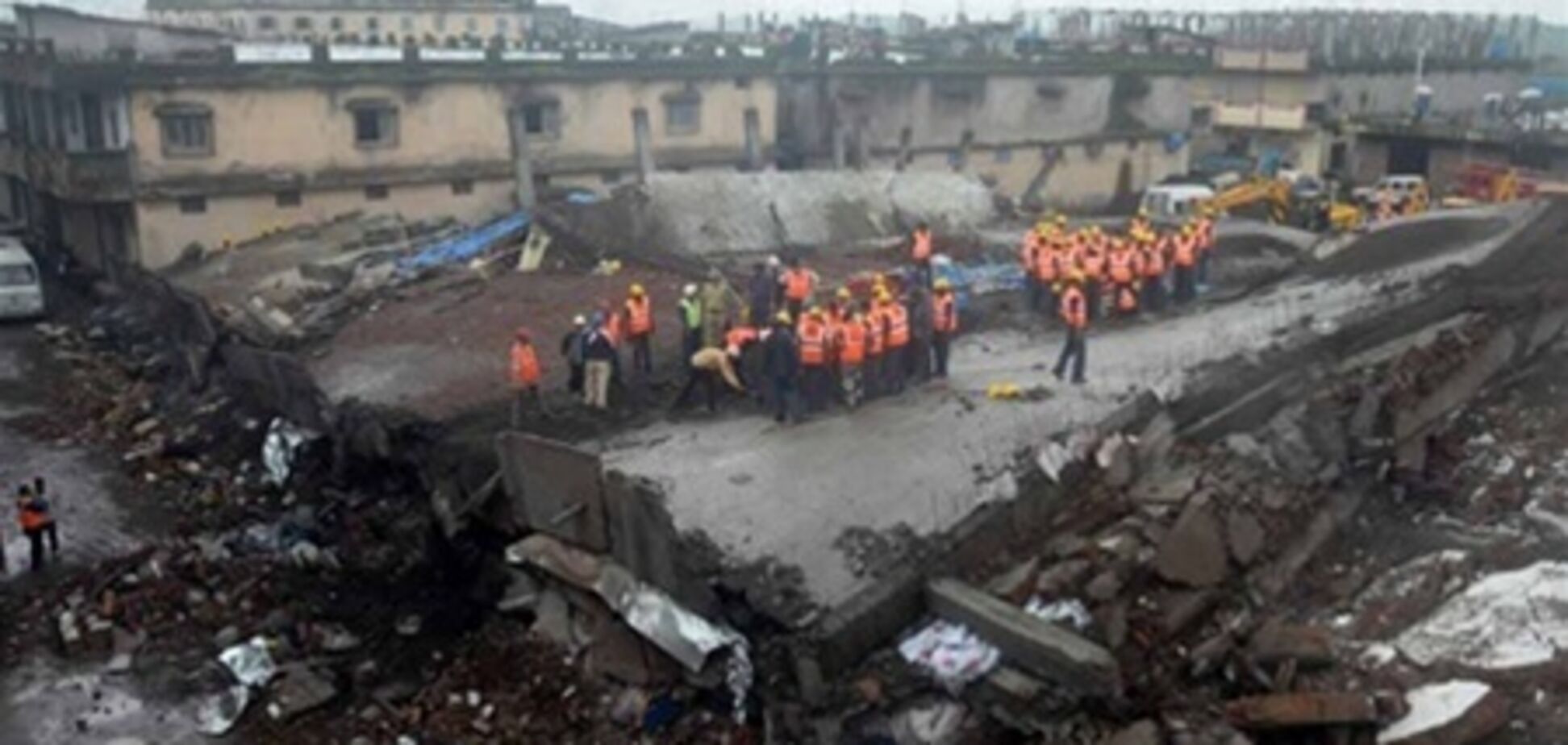 В Индии рухнуло очередное здание: не обошлось без жертв