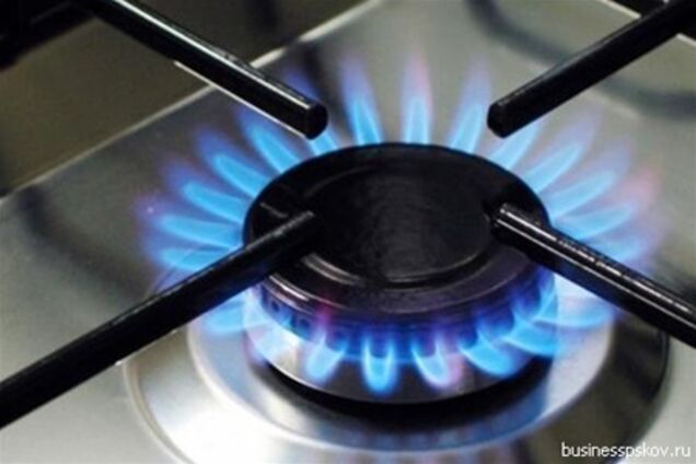 П'яний хлопець ледь не спалив квартиру, розігріваючи вечерю