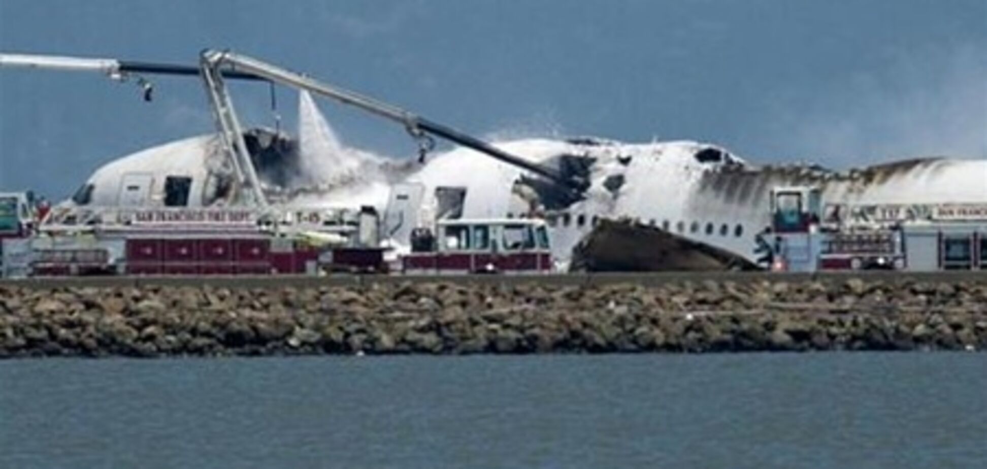 Літак розбився при посадці в аеропорту Сан-Франциско