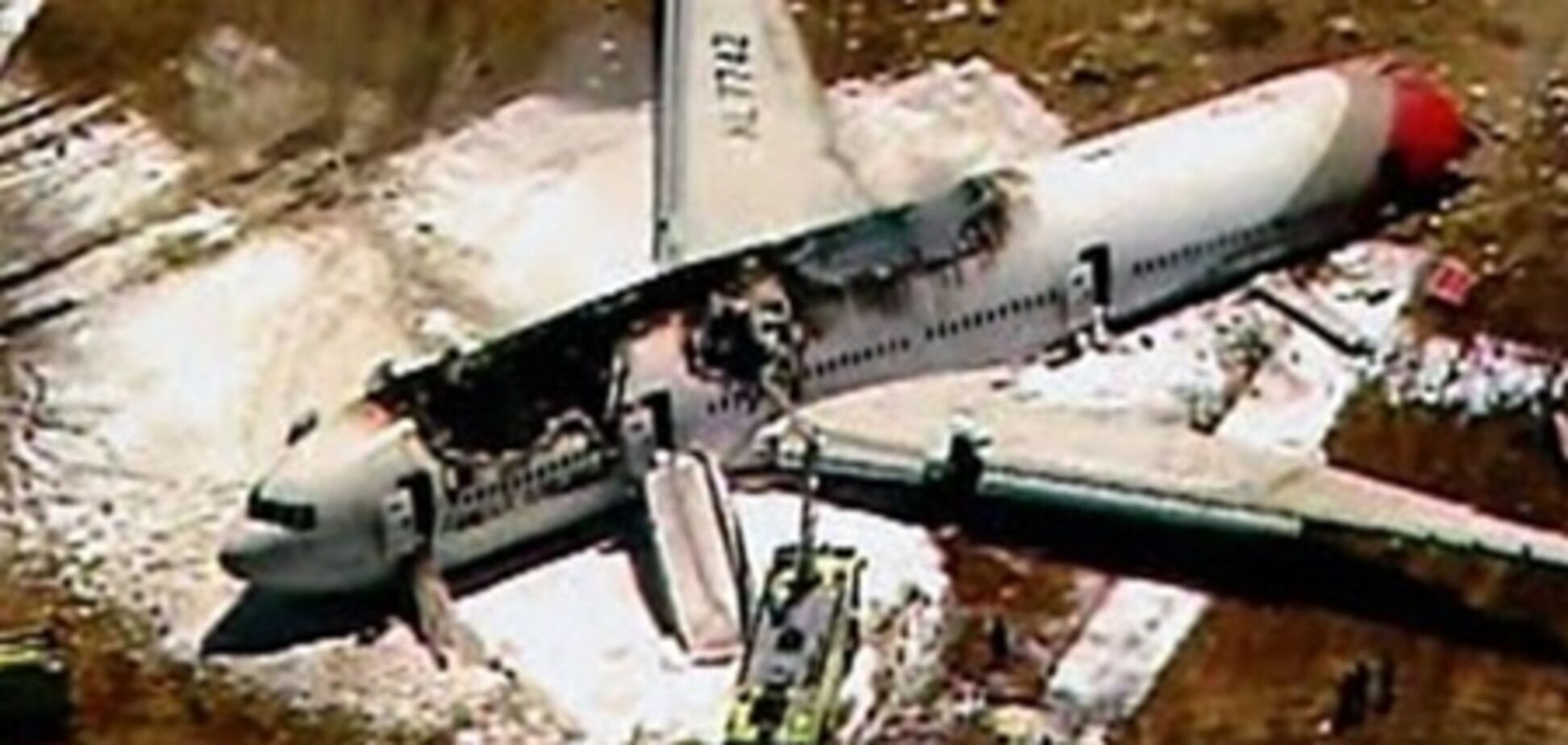 Авария самолета в США: две жертвы, 61 пострадавший - СМИ