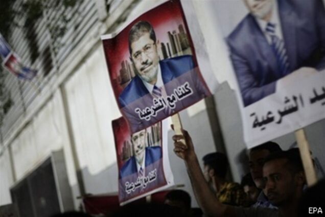 МИД Ирана осудил отстранение Мурси от власти