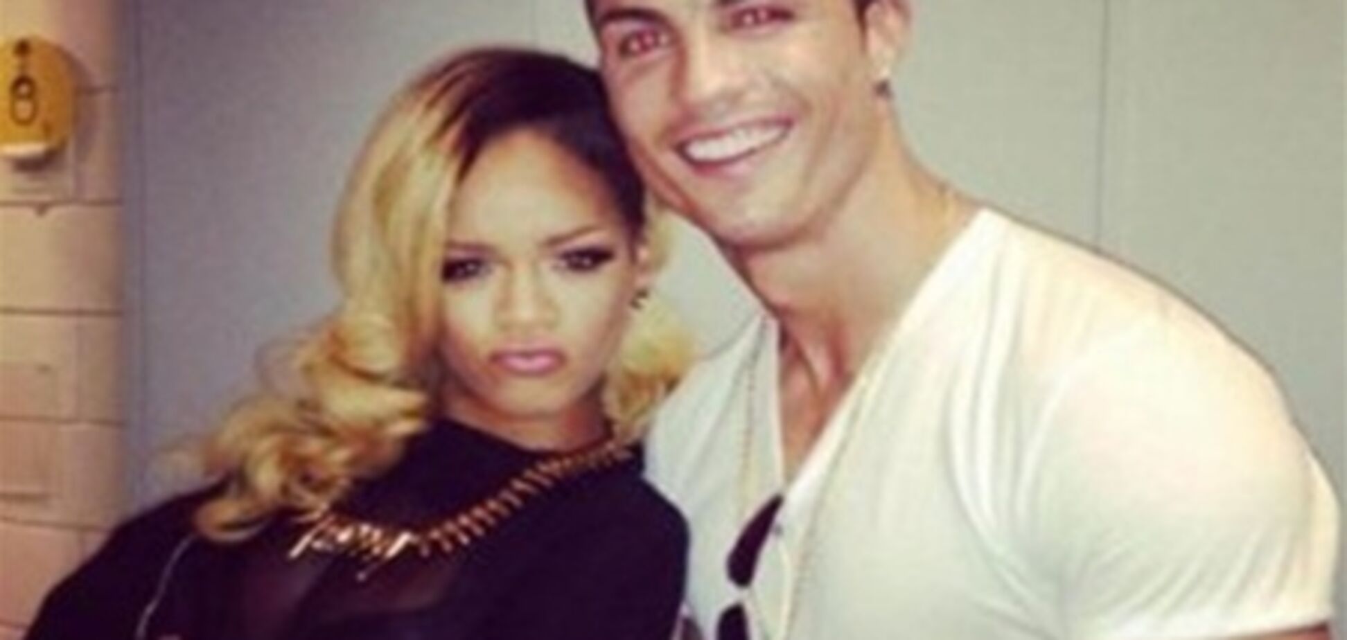 Рианна намекнула, что Криштиану Роналду гей