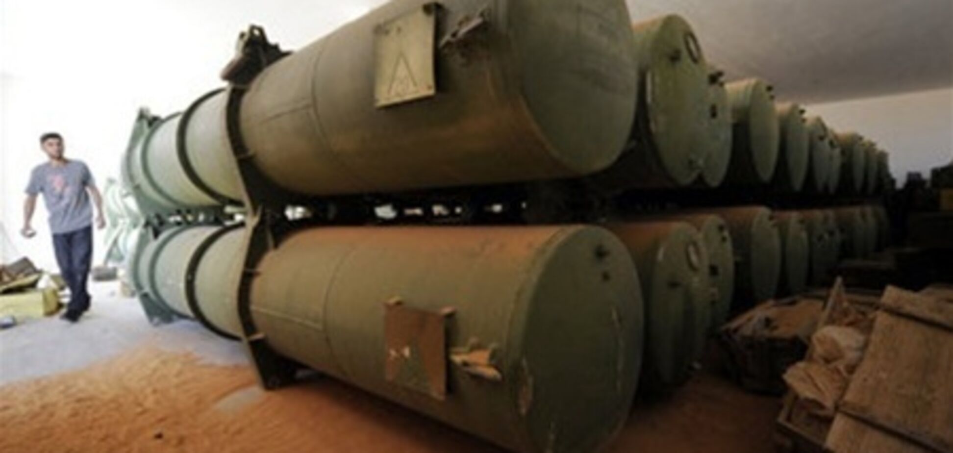 У сирийских повстанцев нашли 280 бочек с химоружием