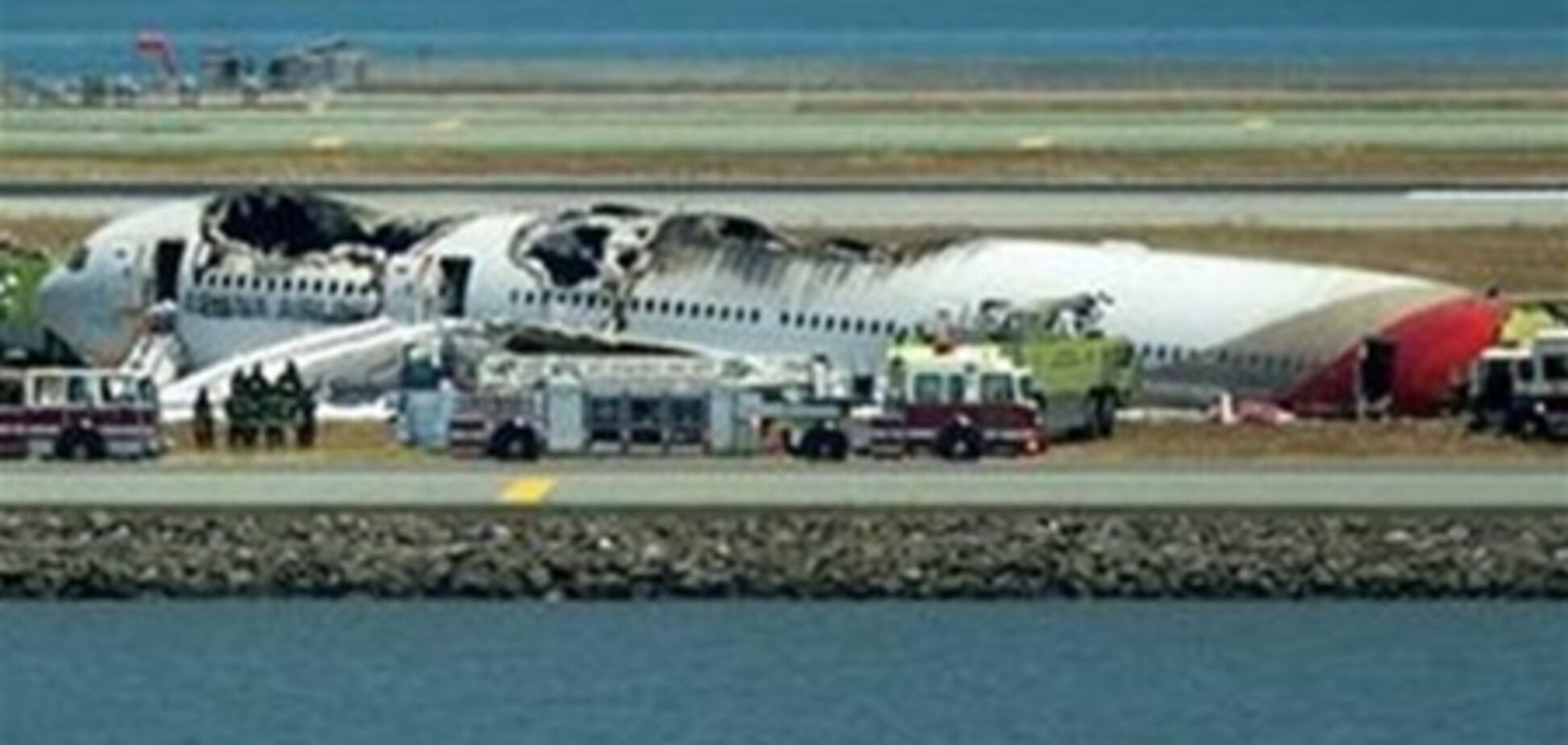 Крушение 'Боинга' в США: пилот впервые садил такой самолет