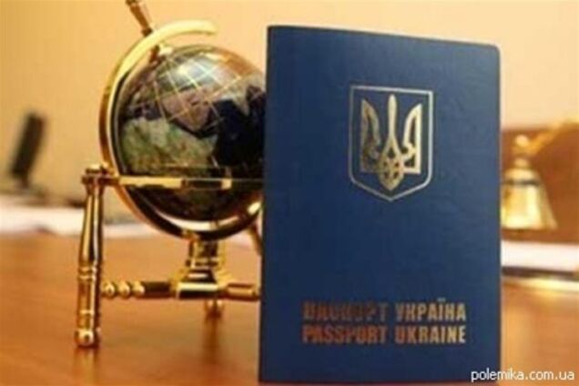 Загранпаспорта поступят в регионы с 10 июля