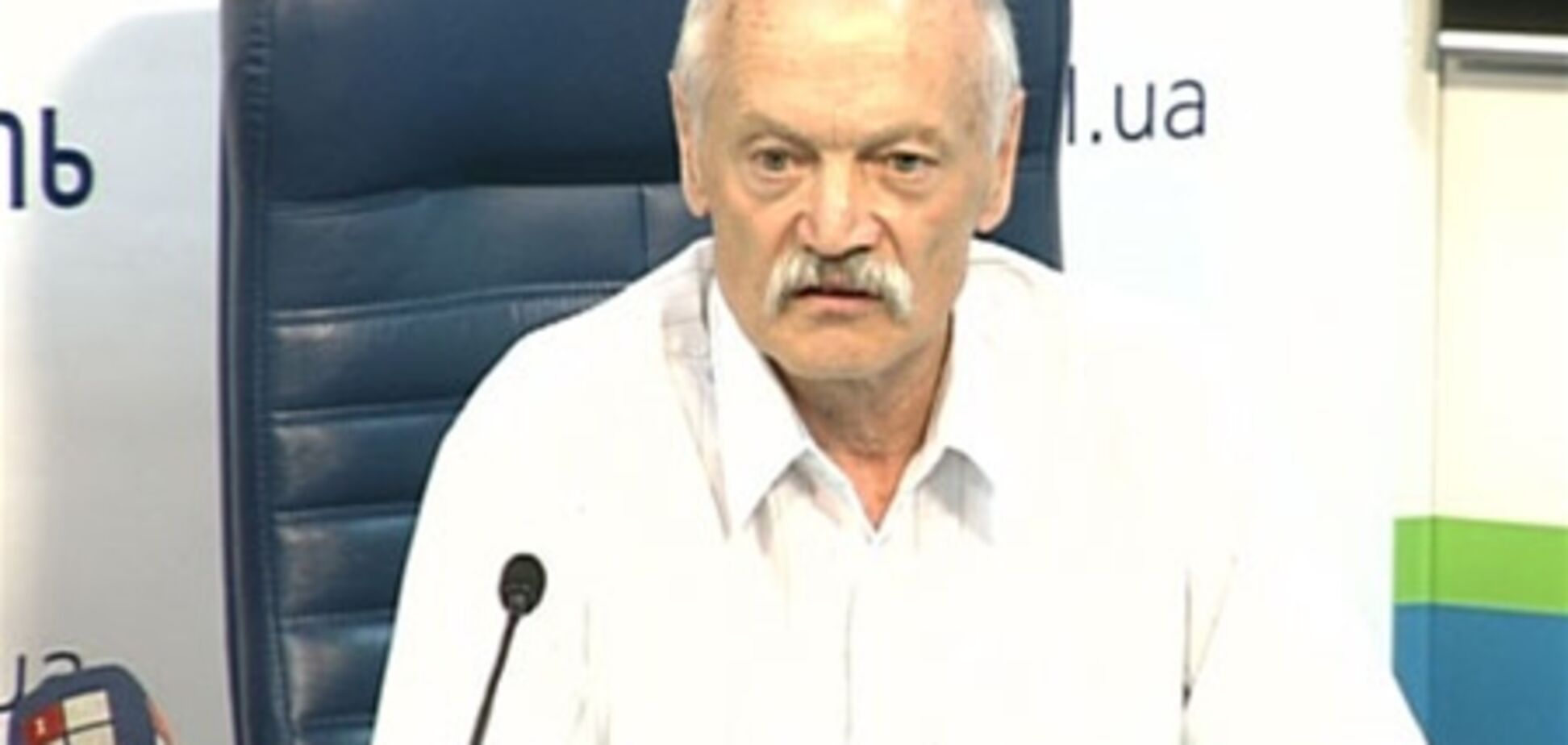 Не ездите по Киеву на 'танках' - эколог о Лексусах