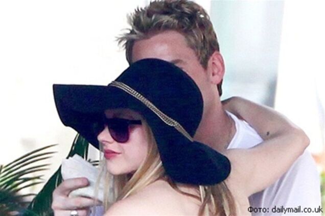 Аврил Лавин и Чед Крюгер устроили медовый месяц в Италии