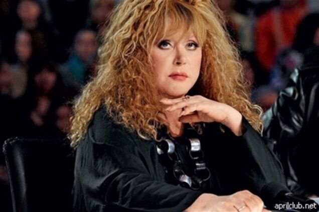 Пугачеву донимают звонками неизвестные из Омска