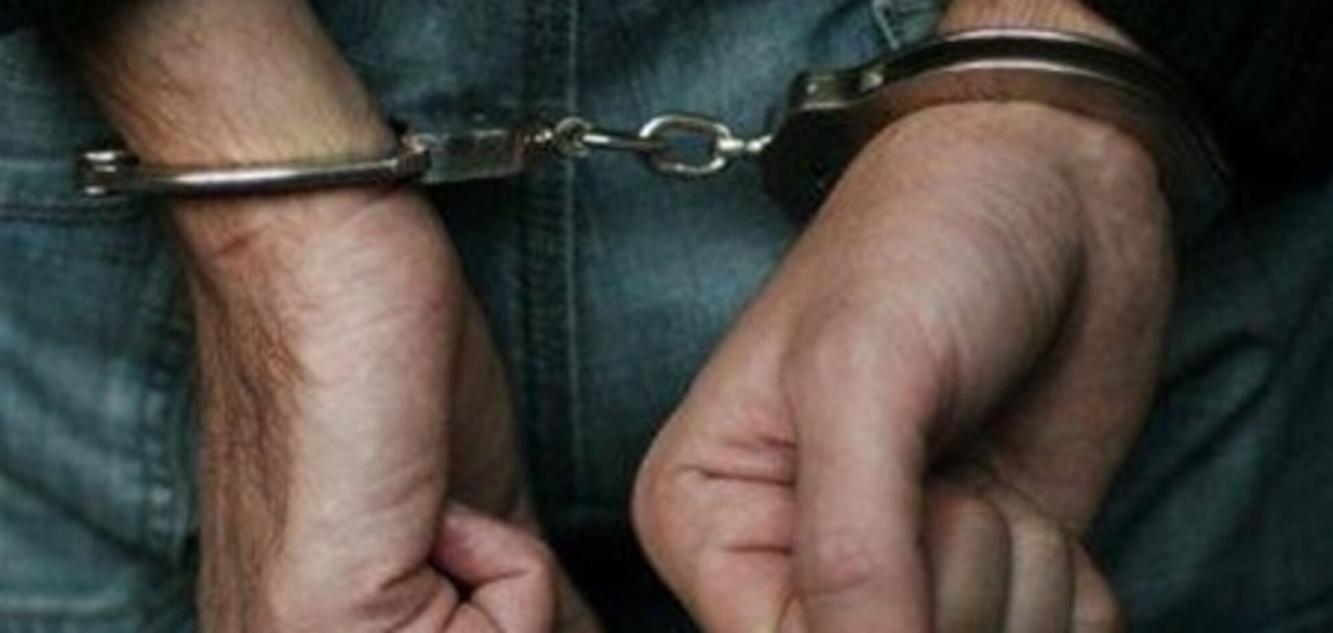 У Кривому Розі правоохоронець побив затриманого перед відеокамерою