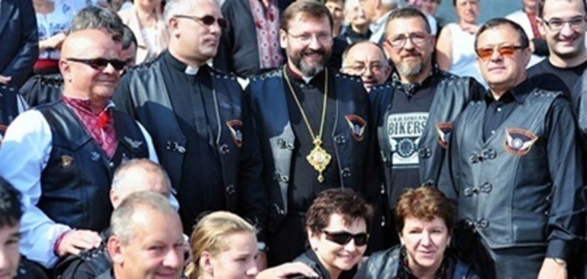 Главу УГКЦ взяли в байкери