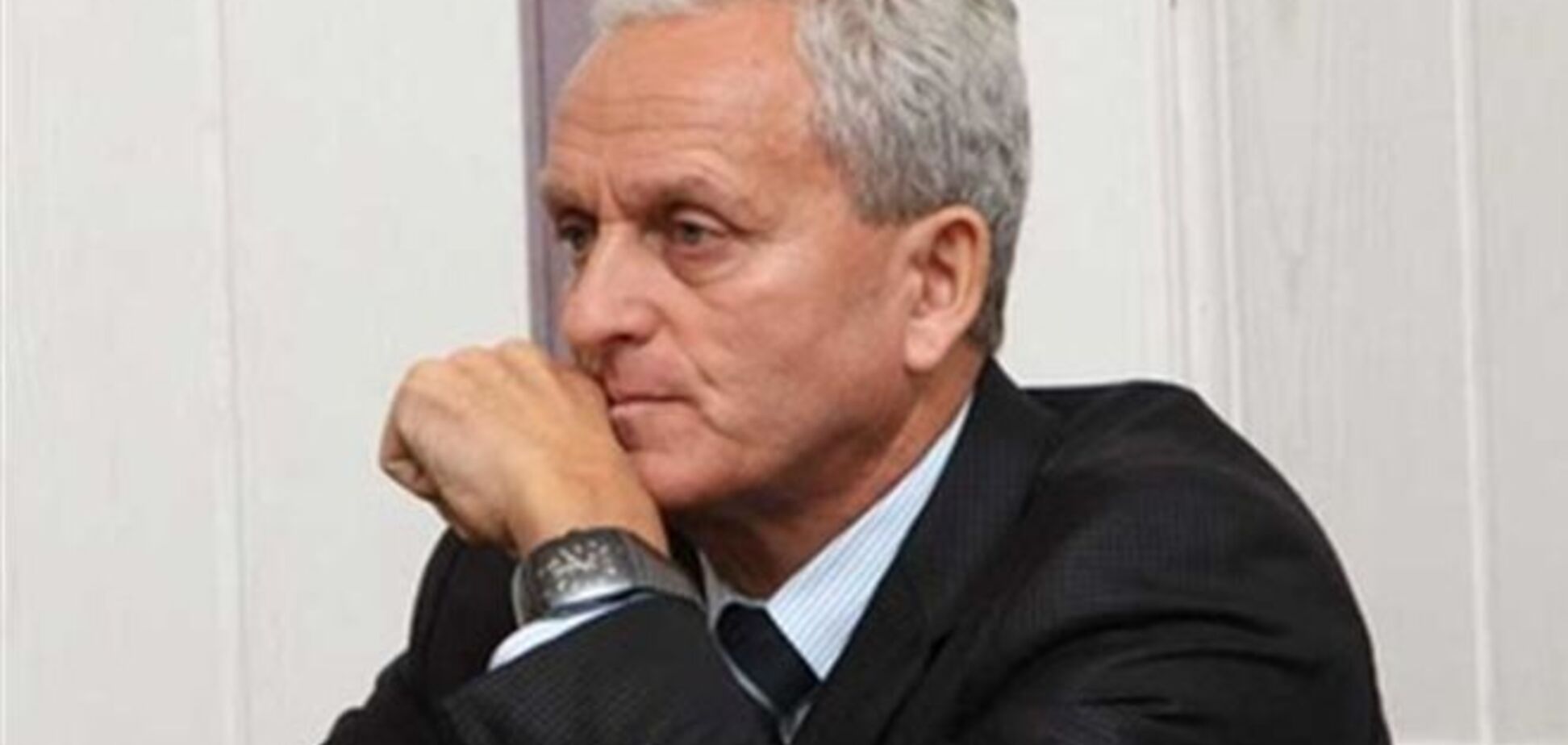 Обріз, з якого вбили мера Феодосії, чи не був 'міліцейським'