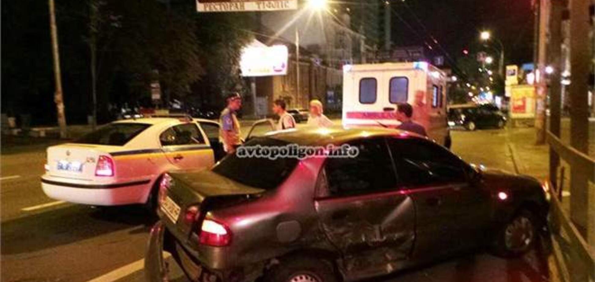 В Киеве сотрудники телеканала СТБ попали в ДТП