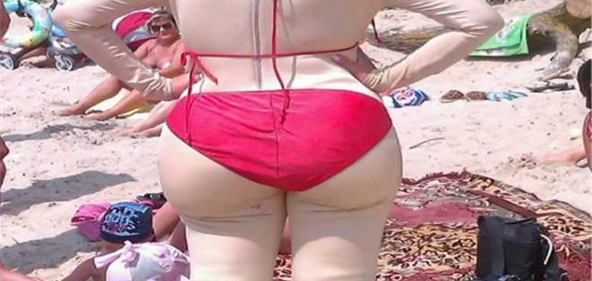 На Азовском море можно сфотографироваться с полуголой Тимошенко