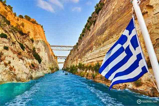 Красота по-гречески: канал, который похож на слоеный торт
