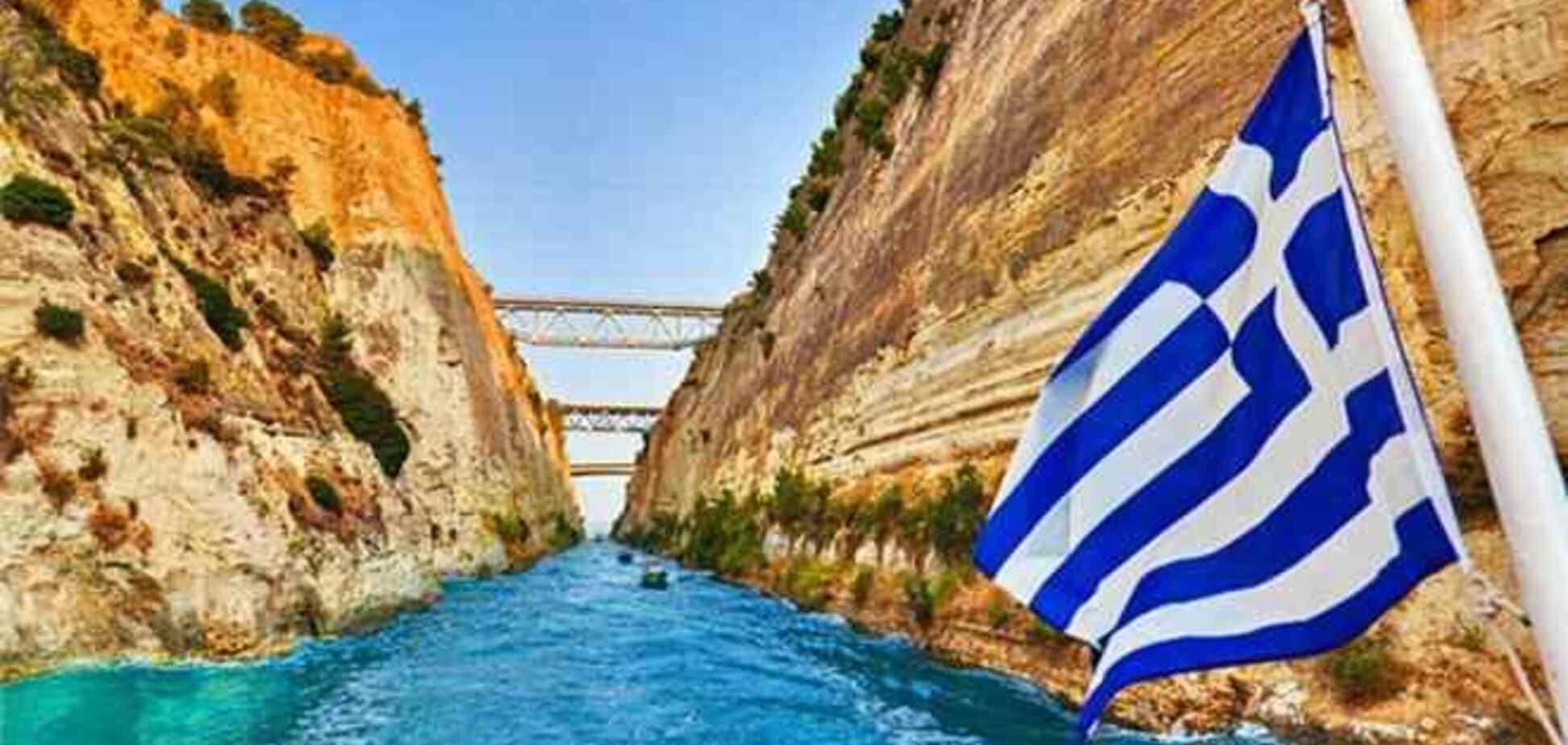 Красота по-гречески: канал, который похож на слоеный торт