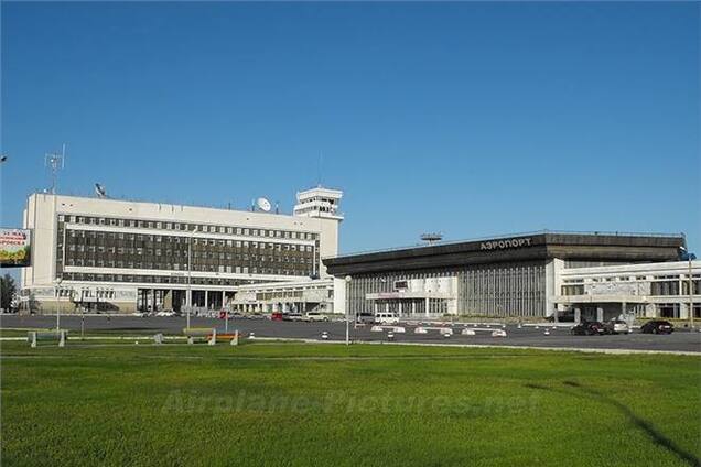 В Хабаровске с авиарейса сняли матерящегося дебошира