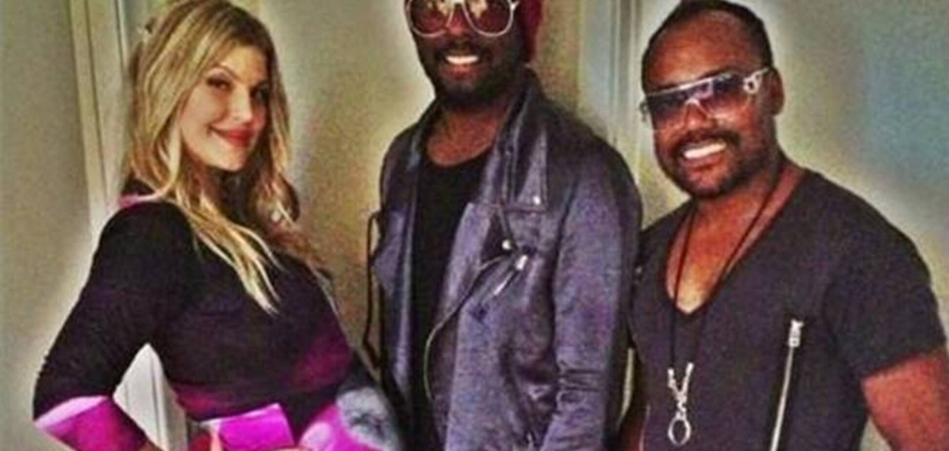 Ферги решила, что Baby Shower №2 не повредит