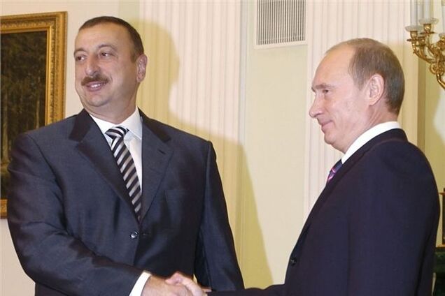 Путін відправився в Баку потримати Алієва перед виборами