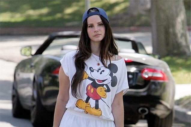 Лана Дель Рей впала в детство