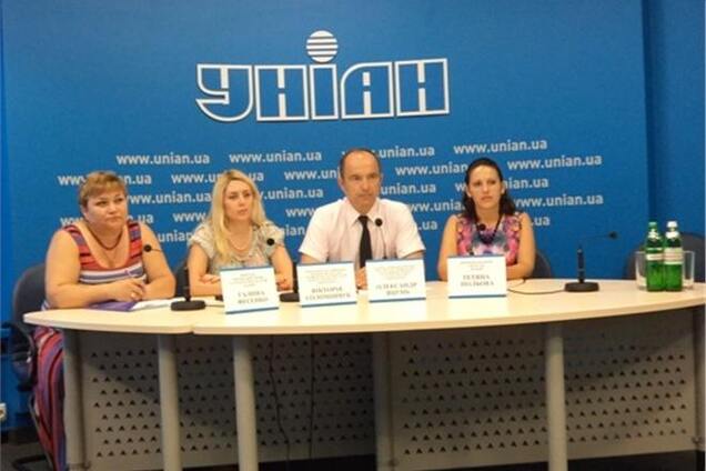 Киевские учителя выйдут на массовую акцию протеста