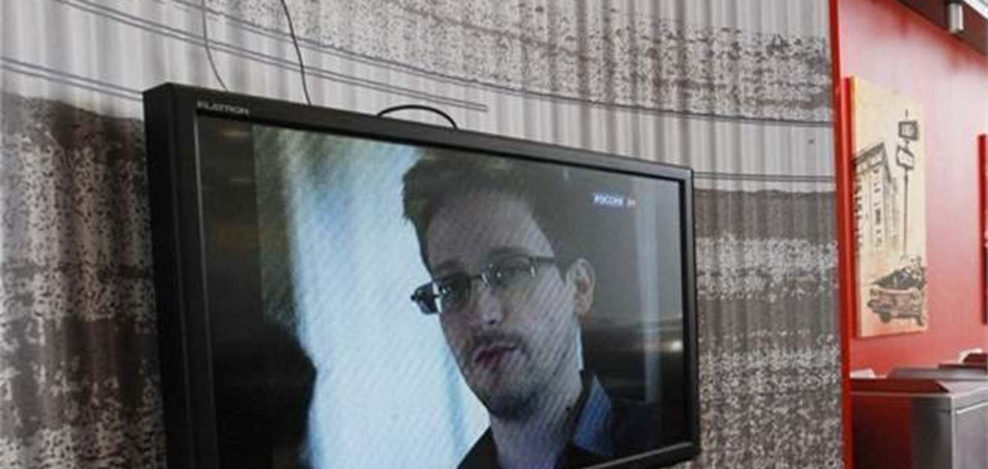 Сноуден: спецслужбы США следили за журналистами после 11 сентября
