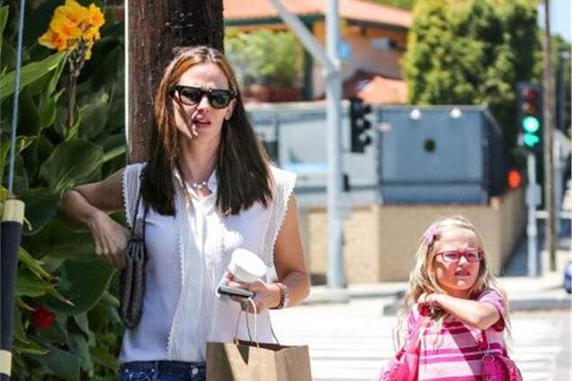 Дженнифер Гарнер недостаточно быть просто женой Бена Аффлека