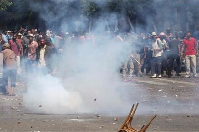 Десятки людей загинули при розгоні прихильників Мурсі