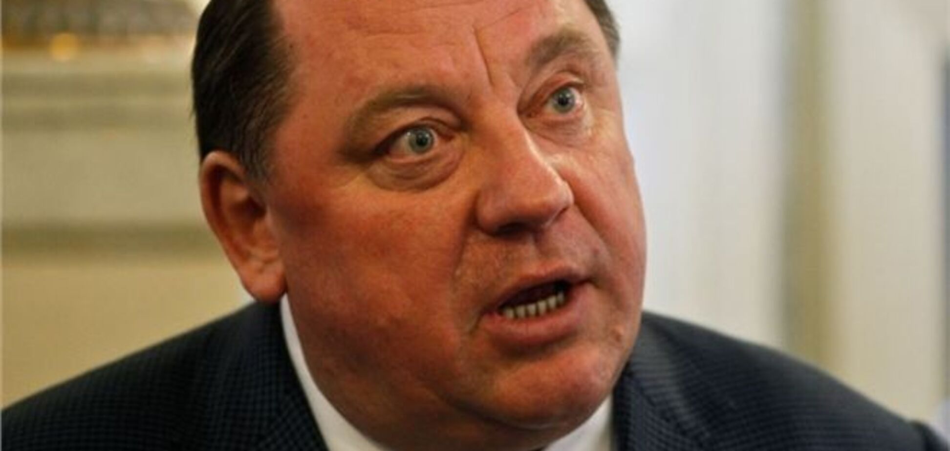 МВС за допомогою фотошопу позбавило Мельника грамот