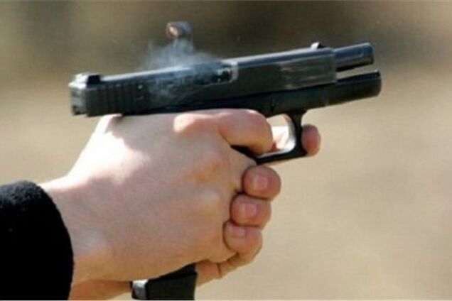 Луганчанин устроил стрельбу по компании молодежи