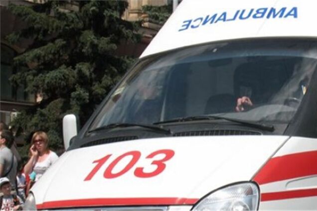 На Винниччине авто на берегу пруда переехало двухлетнего малыша
