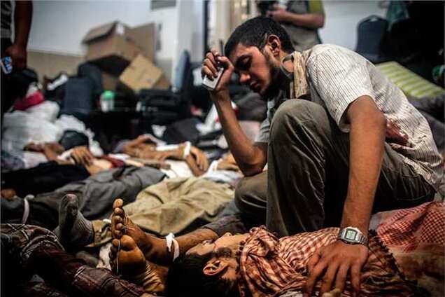 Жертвами столкновений в Каире стали полсотни человек