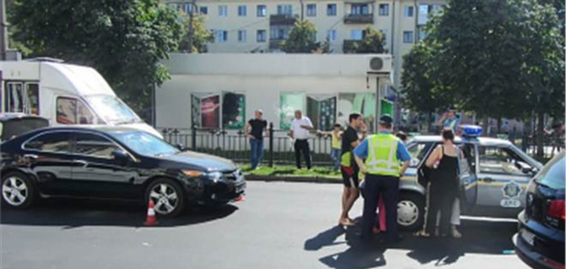 В Полтаве над водителем, сбившим женщину, устроили самосуд