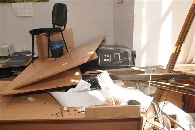 Оппозиционеры разгромили кабинет КГГА