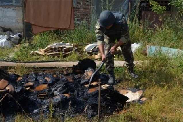 Севастополець кинув у багаття артснаряди та гранату