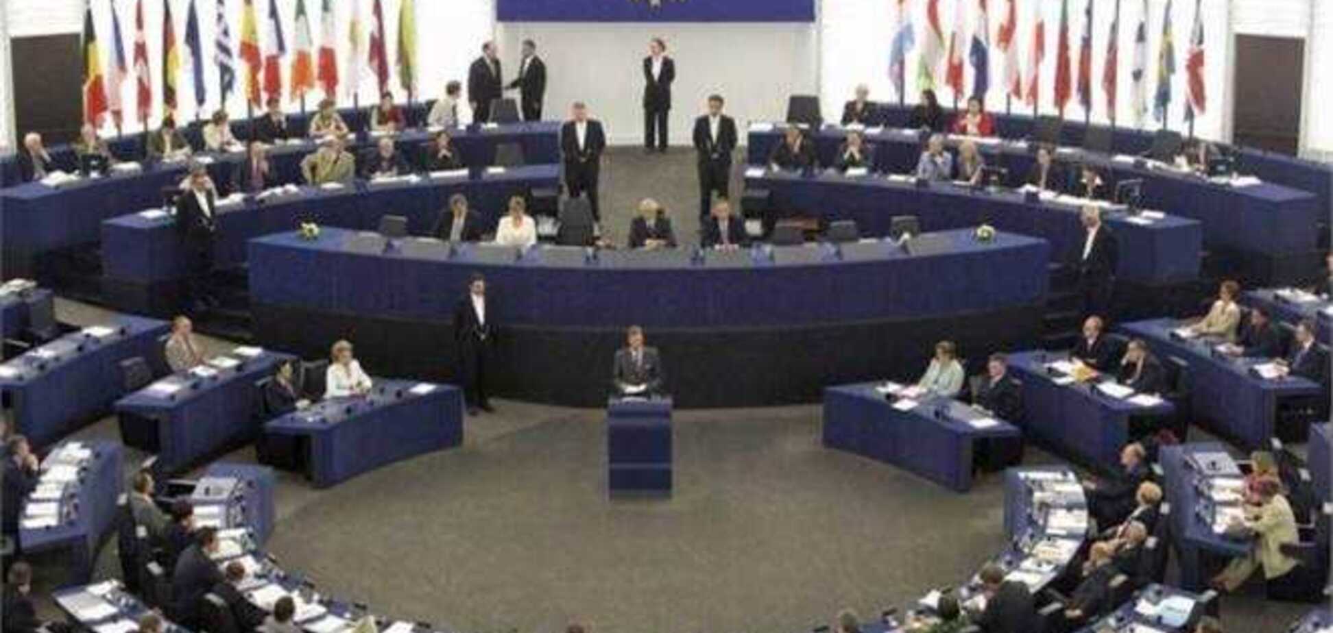 В Европарламенте призвали ЕС защитить Украину от России