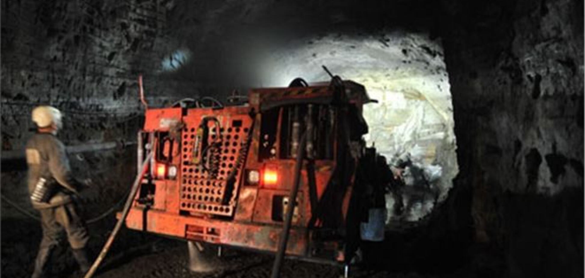 Спалах палива на донецькій шахті: троє у важкому стані