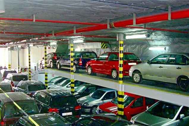 Україна поверне Лівії 650 іномарок за українців