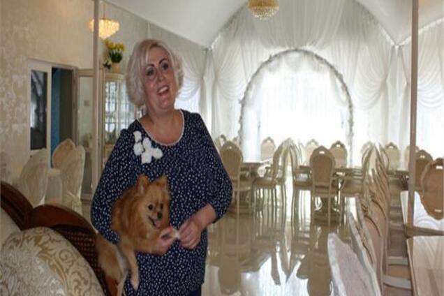 Мэр Славянска показала свои хоромы