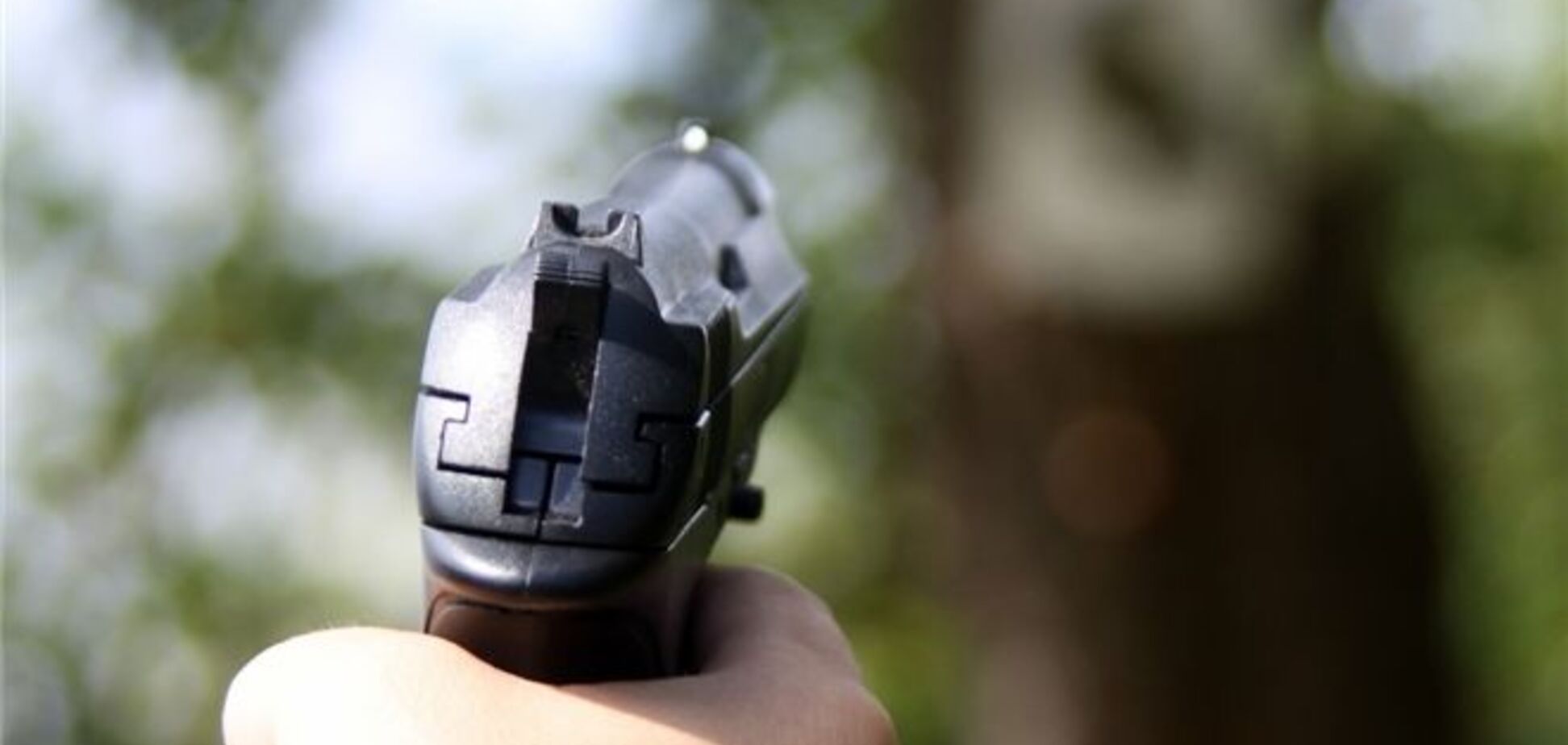 У Дніпропетровську невідомий снайпер обстрілює перехожих