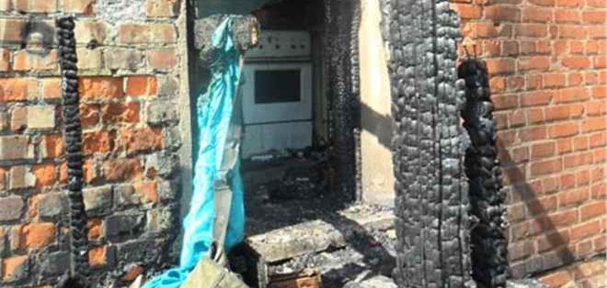 У Бердичеві через сигарету згоріла квартира: одна жертва, троє в реанімації
