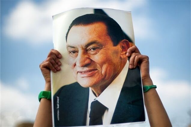 Суд Єгипту звільнив екс-президента Мубарака