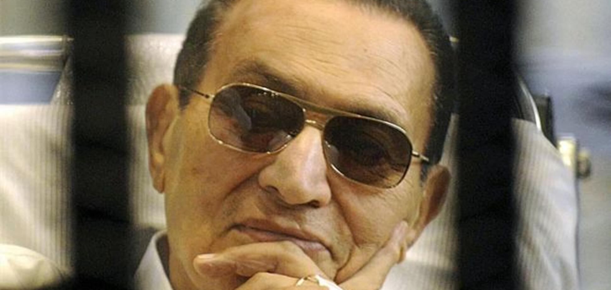 Мубарака перевели под домашний арест