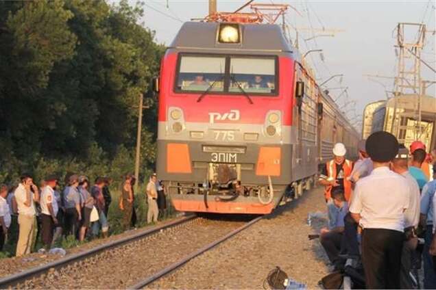 У Росії голий самогубець кинувся під поїзд