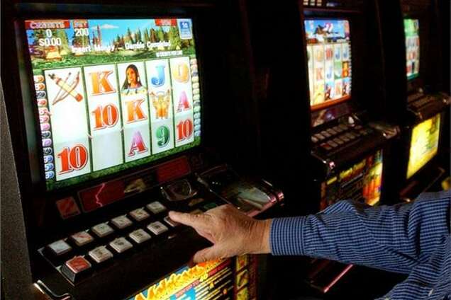 Казино організували в житловій квартирі в Тулі