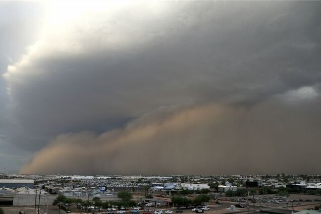 Песчаная буря накрыла Феникс