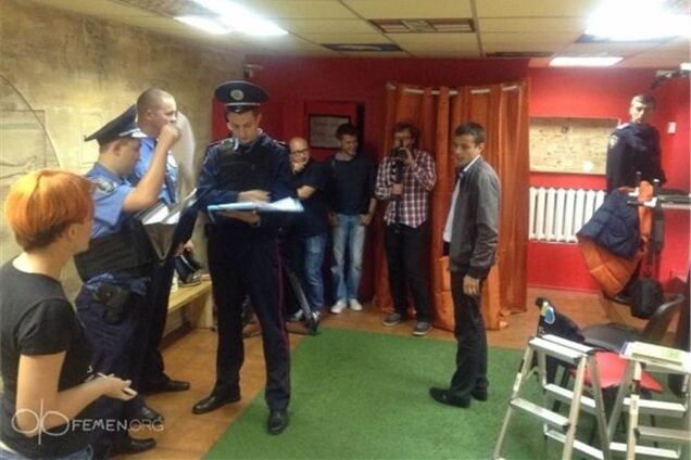 СМИ: Femen сворачивает деятельность в Украине