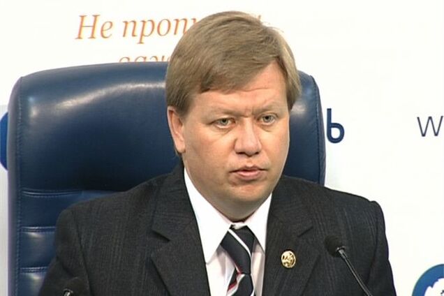 Сомнительный бензин понижает мощность двигателя – эксперт