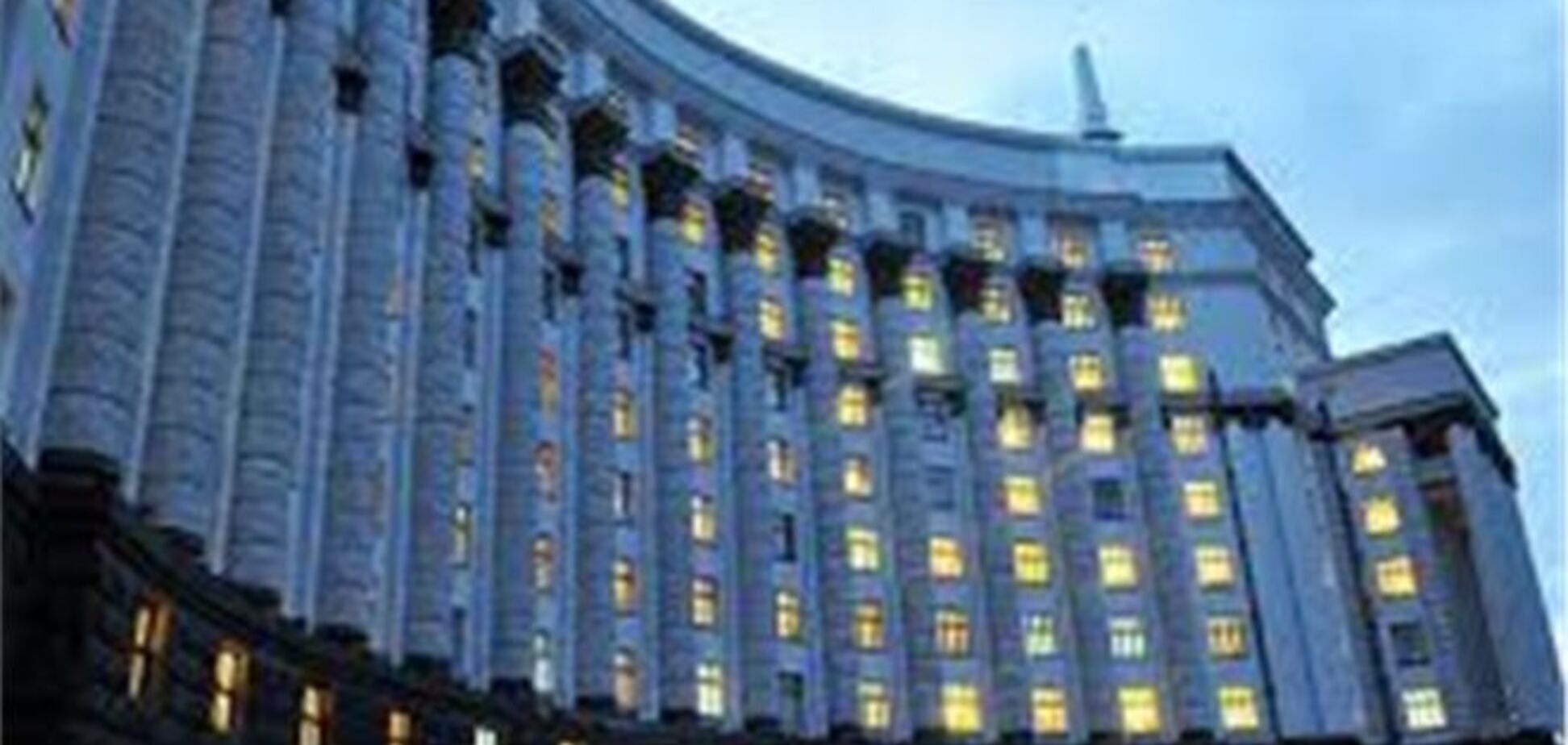 Кабмин приказал ограничить поставки газа предприятиям –должникам ТЭК